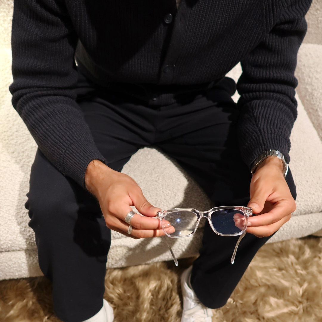 MODEL 01
